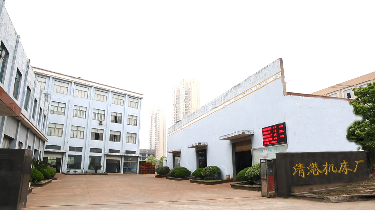 清港機床CJK620A：以車代拋 鏡面數(shù)控車床新典范