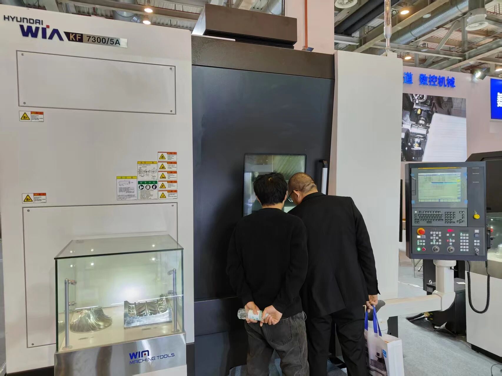 巍亚数控机床携五款战略机型重磅亮相CMES2026苏州展